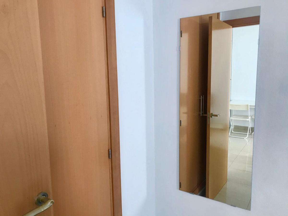 Piso En Conil De Johny Keiter, Aconildevacaciones Aire Y Wifi, Btc